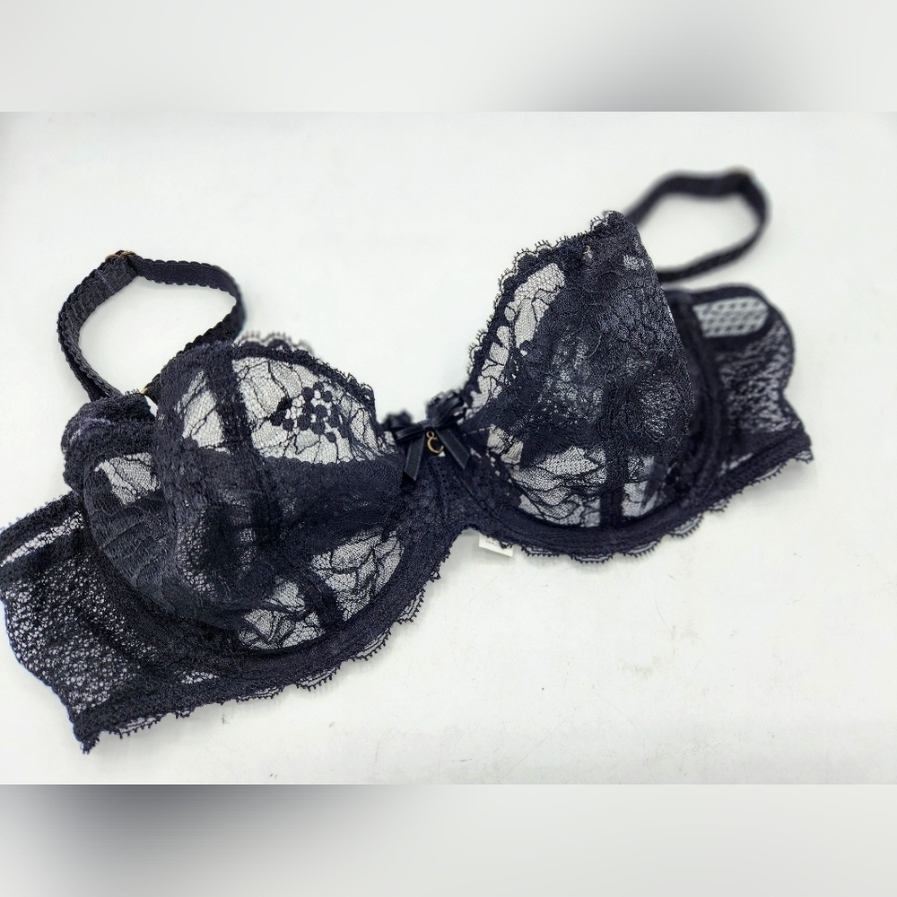 Chantelle Cabaret Sauvage Lace Demi Bra In Black Size 34D - Picture 12 of 14